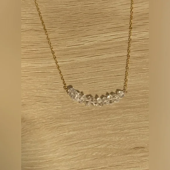 PRELOVED DAINTY NECKLACE - Picture 3 of 3